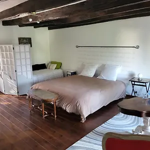 https://aux-fees-des-greves-roz-sur-couesnon.inbrittany.com